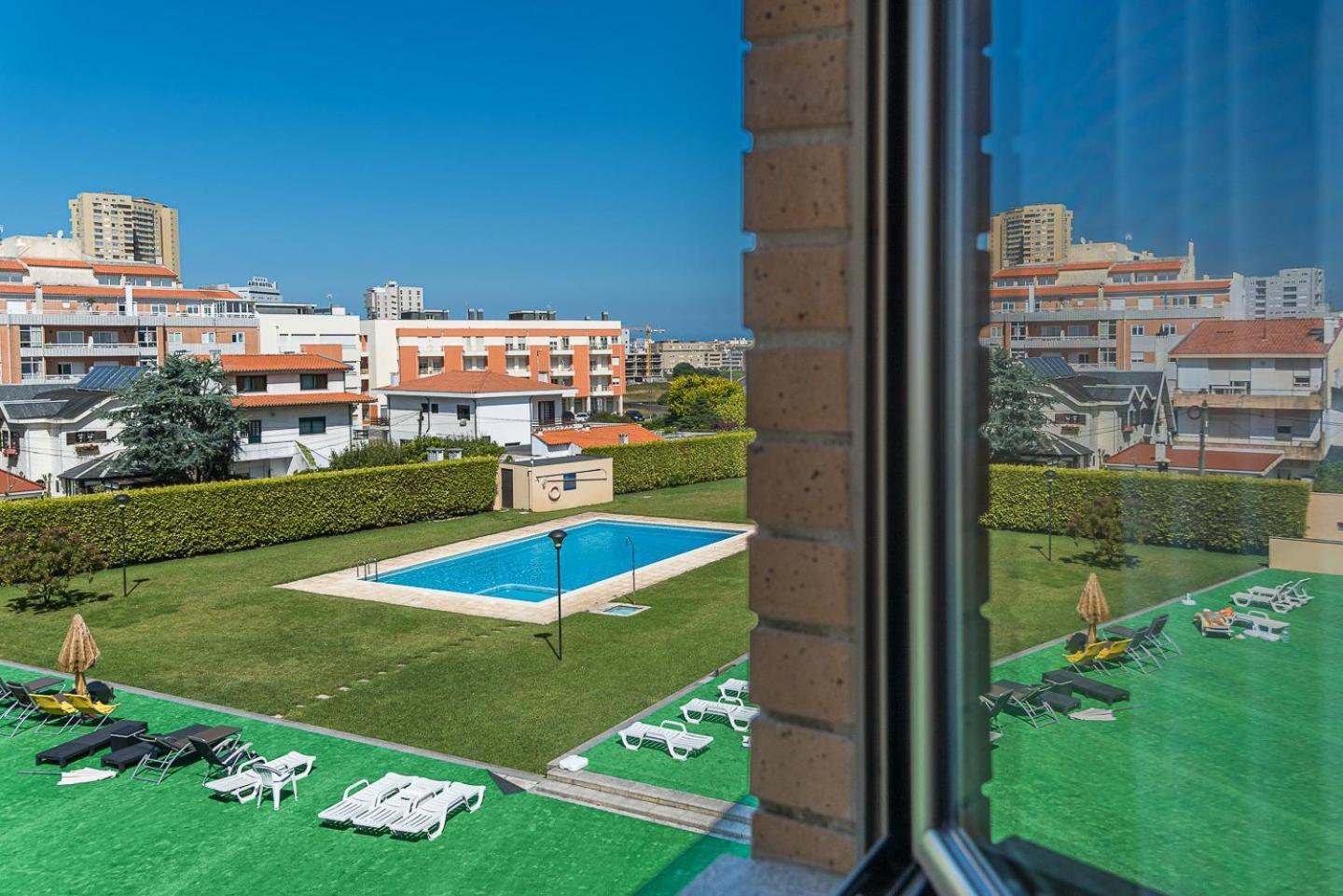 Ferienwohnung Guestready - Luxe Living By The Pool Póvoa de Varzim Exterior foto